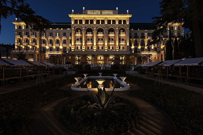 Kempinski Palace Portoroz - Hotel with private beach and full-service spa